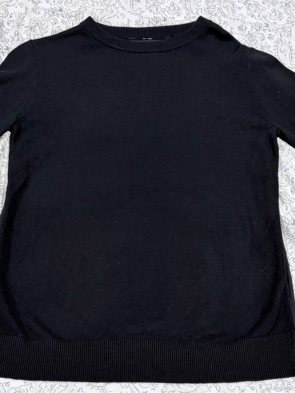 lululemon- Women’s Open Back Crewneck Knit Sweater